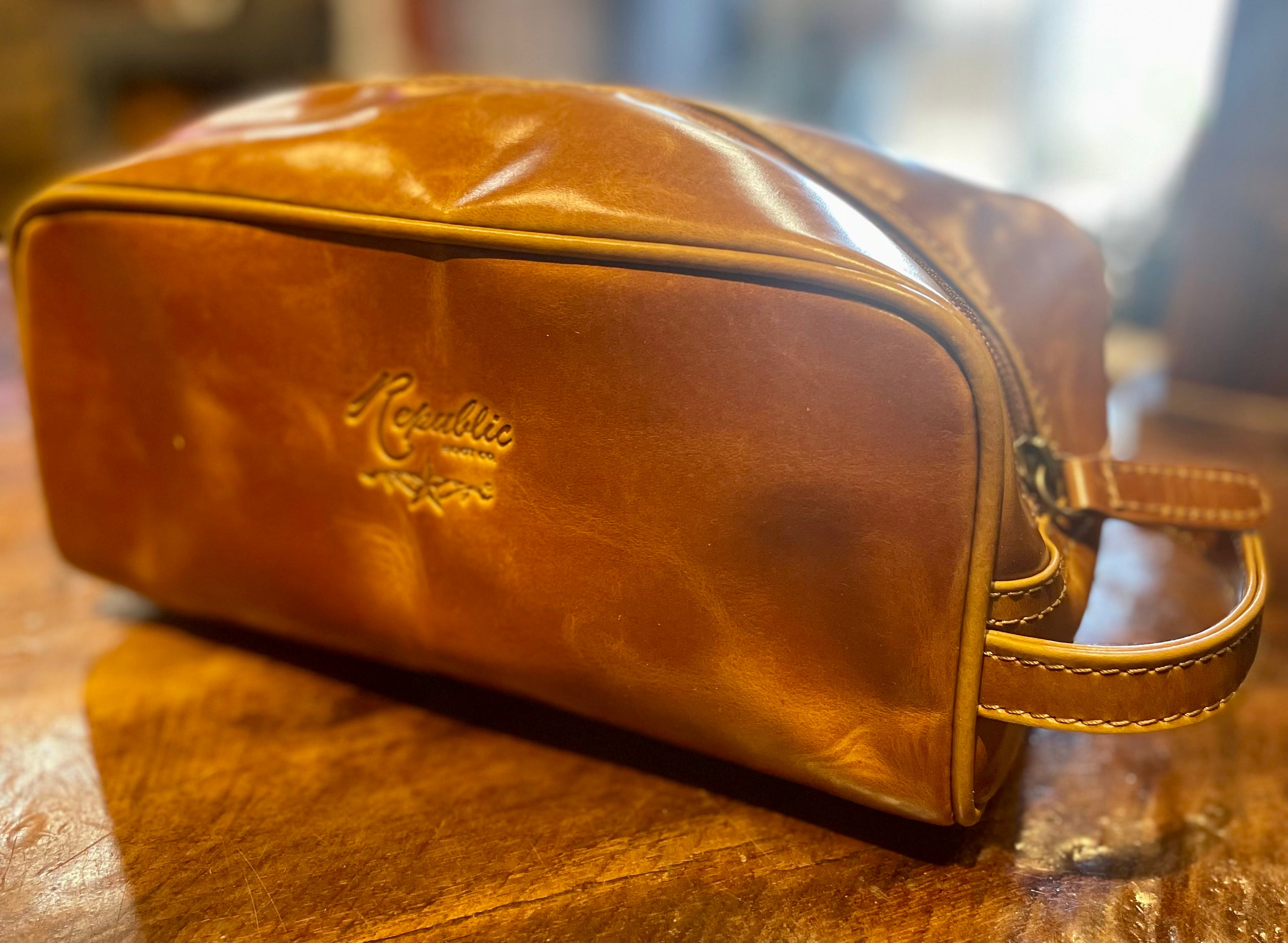Boot Leather Toiletry Bag - Hickory