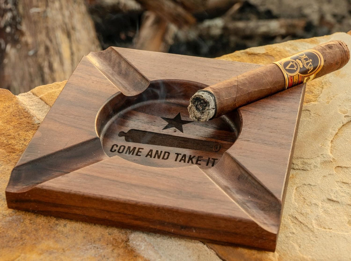 Cigar Ashtray - Black Walnut with Removable Aluminum Medallion