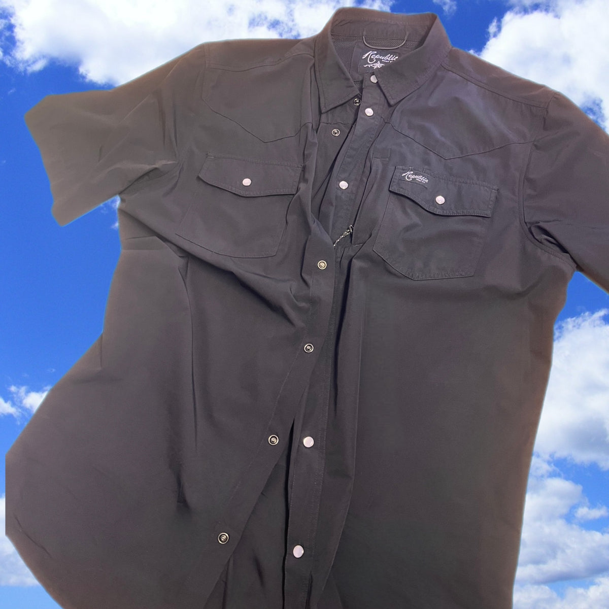 Black Performance Shirt - Short Sleeve
