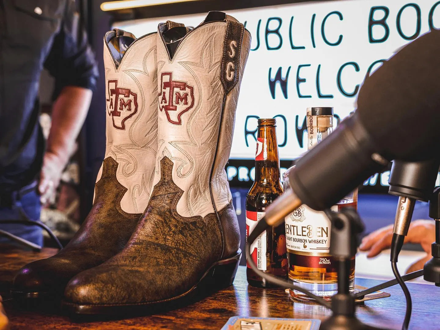 Cape Buffalo Aggie Boots